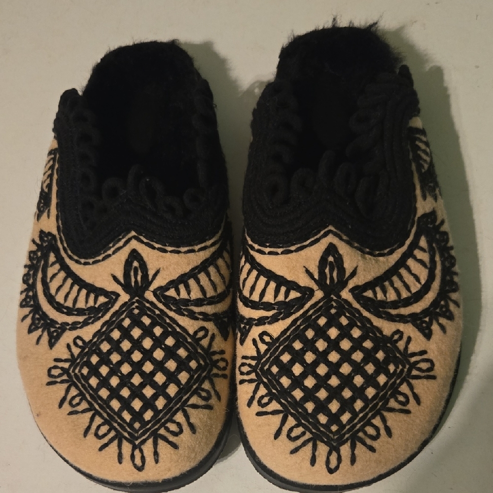 Free People Black and Tan Embroidered Slippers